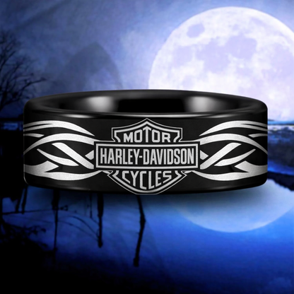 Biker Ring 😎 + Free Bracelet! 🎁