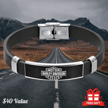 Biker Ring 😎 + Free Bracelet! 🎁